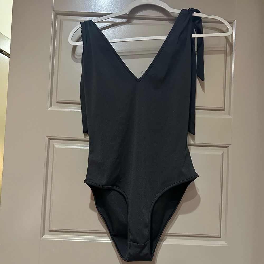 Black V-Neck Tie Strap Bodysuit